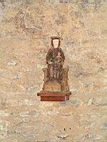Abbaye Saint-Michel-de-Cuxa, Crypte, Statue de la Vierge du Pessebre (2)